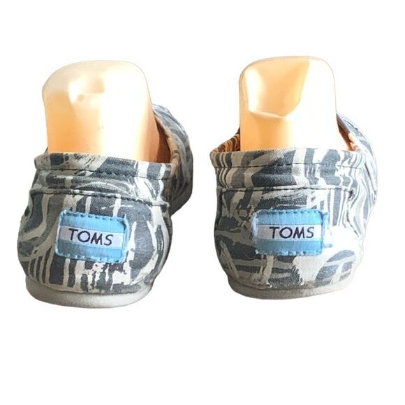 TOMS Classic Canvas Slip On Flats Loafer W7.5 Khaki & Beige Patterned 111C - Picture 7 of 10